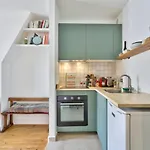 Beautiful Apartment For 2 People - Paris 18